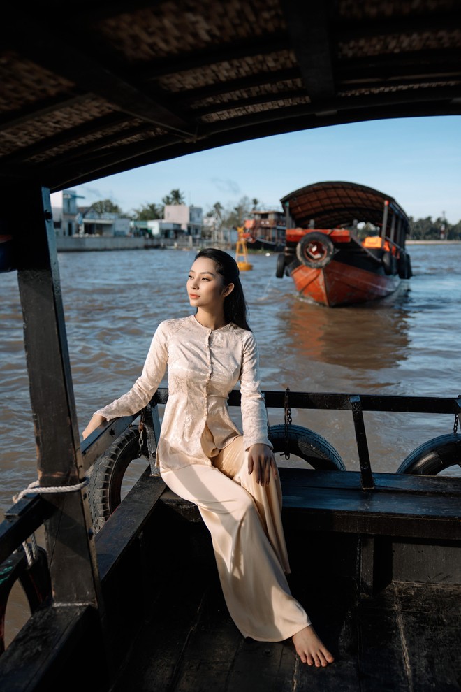 Lâm Thu Hồng muốn giới thiệu áo bà ba tại đấu trường "Miss Globe 2022" ảnh 8