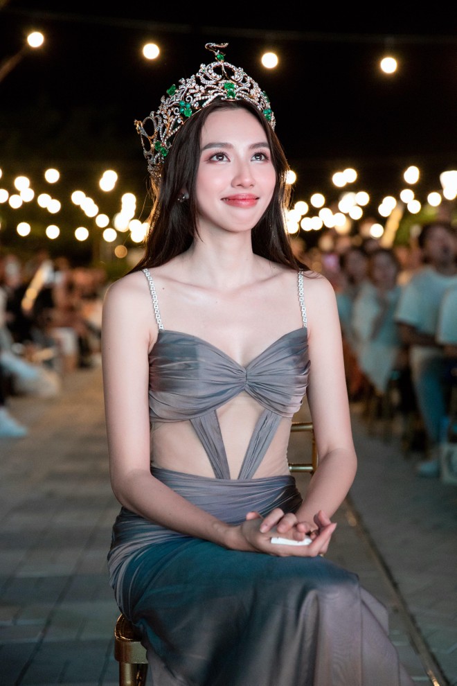 Phát ngôn gây dậy sóng dư luận của Hoa hậu Thùy Tiên ảnh 3