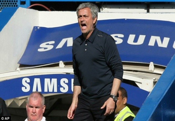 Jose Mourinho hứa quyên tiền từ thiện nếu Chelsea vô địch Champions League ảnh 1