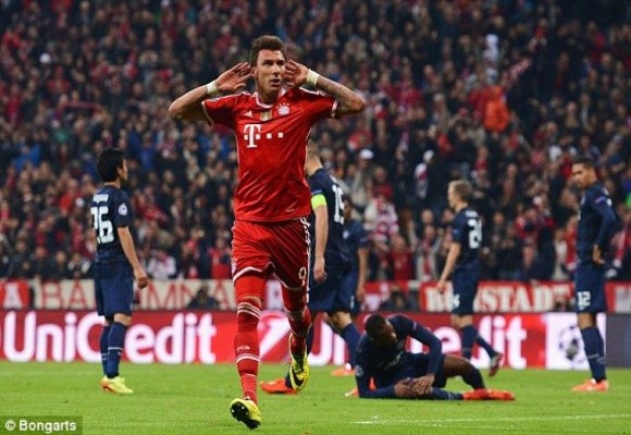 Ngược dòng đánh bại M.U 3-1, Bayern tiến vào bán kết ảnh 3