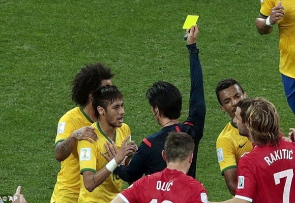 Neymar lập cú đúp, Brazil giành trọn 3 điểm trong trận mở màn World Cup 2014 ảnh 2