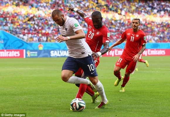 Thắng dễ Thụy Sĩ 5-2, Pháp sớm giành vé vào vòng 16 đội ảnh 1