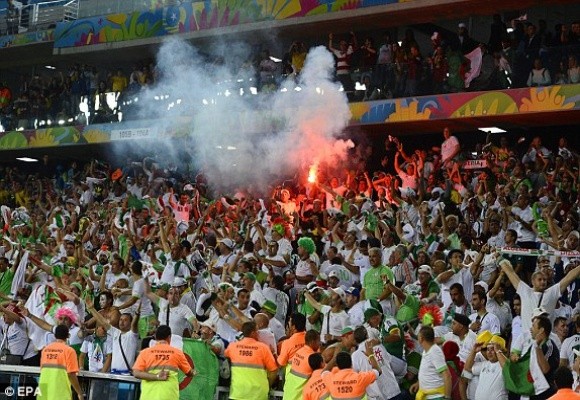Nga ngậm ngùi “cầm vàng lại để vàng rơi”, Algeria làm nên lịch sử ảnh 4