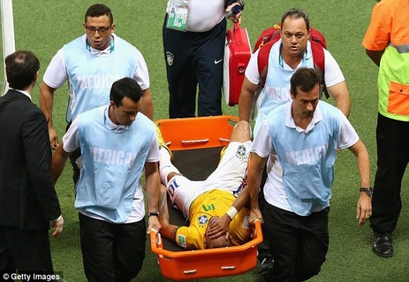 Sốc: Gãy đốt sống lưng, Neymar chia tay World Cup ảnh 2