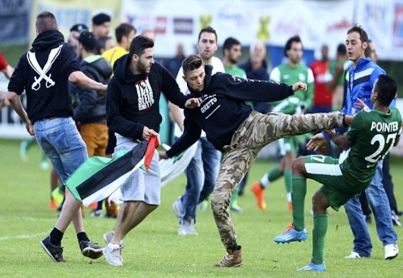 Sốc: Bạo loạn làm gián đoạn trận đấu giữa Maccabi Haifa và Lille ảnh 2