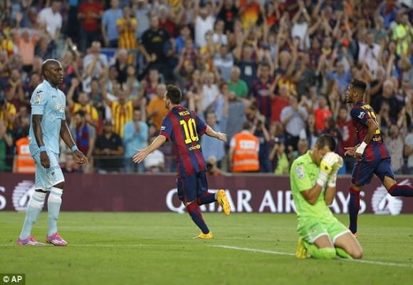 CR7 lỡ kỷ lục phá lưới, Messi cán mốc 400 bàn thắng ảnh 2