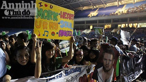 10.000 fan đến sân Mỹ Đình, "cháy" cùng Westlife ảnh 3