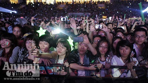 10.000 fan đến sân Mỹ Đình, "cháy" cùng Westlife ảnh 6