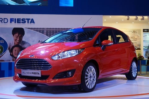 Ford Fiesta mới, giá từ 549 triệu đồng ảnh 1