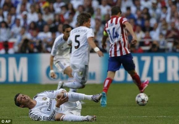 Hiện thực hóa giấc mơ Decima, Real Madrid trở lại ngôi Vương ảnh 12