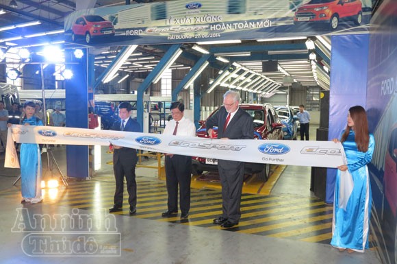 SUV đa dụng Ford EcoSport chính thức xuất xưởng, giá từ 598 triệu đồng ảnh 1