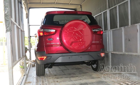 SUV đa dụng Ford EcoSport chính thức xuất xưởng, giá từ 598 triệu đồng ảnh 5