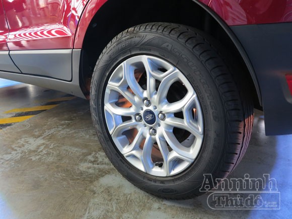 Chùm ảnh chi tiết chiếc SUV thành thị- Ecosport ảnh 11