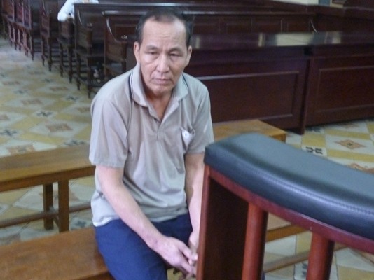Lên cơn ghen, gã chồng tạt axít khiến vợ chết thảm, trốn nã 20 năm vẫn không thoát ảnh 1