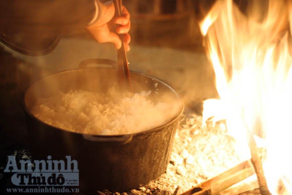 Mời vị thần lửa… uống rượu ảnh 1