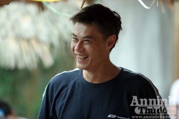 Người Dao mang tiền đô la về bản ảnh 5
