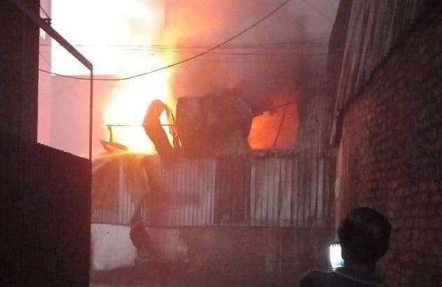 Dập tắt đám cháy kho chứa đồ tại huyện Đông Anh ảnh 2