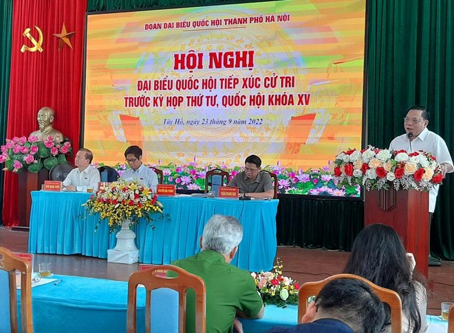 Đại biểu Quốc hội thành phố Hà Nội tiếp xúc cử tri quận Tây Hồ ảnh 1