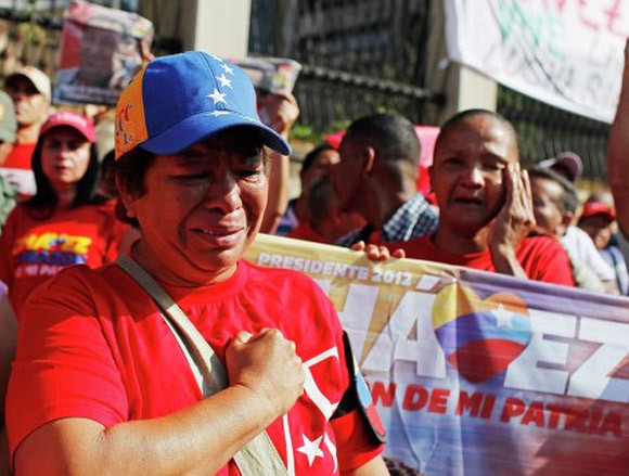 Hình ảnh lễ đưa tiễn linh cữu cố tổng thống Hugo Chavez ảnh 2