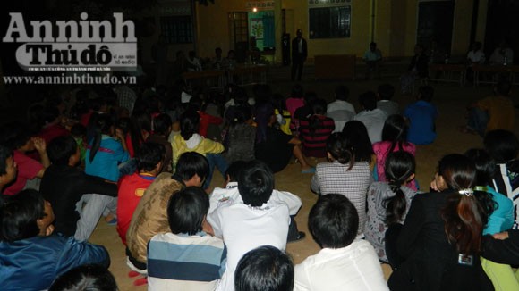 Tin lời thầy bói, đánh nhau chí chết với hàng xóm ảnh 1