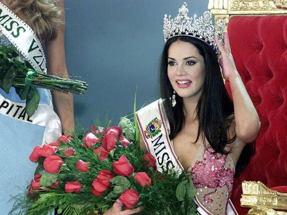 Cựu hoa hậu Venezuela bị giết trên đường đi du lịch ảnh 1