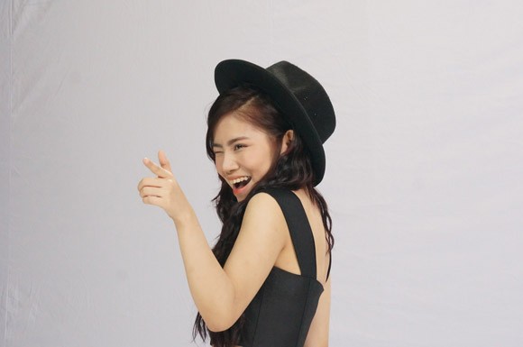 Hé lộ hậu trường MV sắp ra mắt của top 9 Vietnam Idol ảnh 10