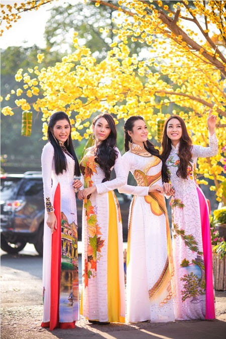 Người đẹp Việt rạng rỡ khoe sắc trong tà áo dài truyền thống ảnh 2