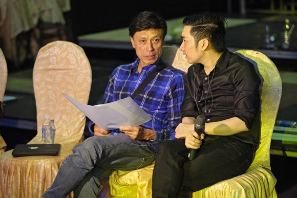 Maya mặt mộc, diva Thanh Lam quyến rũ với áo ren, quần short da ảnh 5