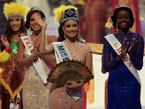 Chủ tịch Miss World Philippines đến Việt Nam đào tạo Hoa khôi Áo dài ảnh 3