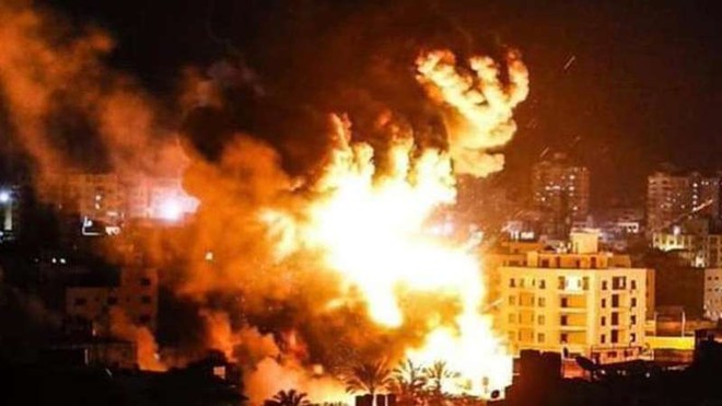 Xe tăng Israel tấn công các mục tiêu của Hamas ở Dải Gaza ảnh 1