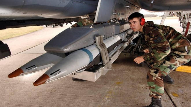 Bộ Ngoại giao Mỹ phê duyệt kế hoạch bán 3.000 quả bom thông minh GBU-39 ảnh 1