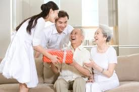 Bi hài chuyện thông gia khinh nghĩa, trọng tiền ảnh 2