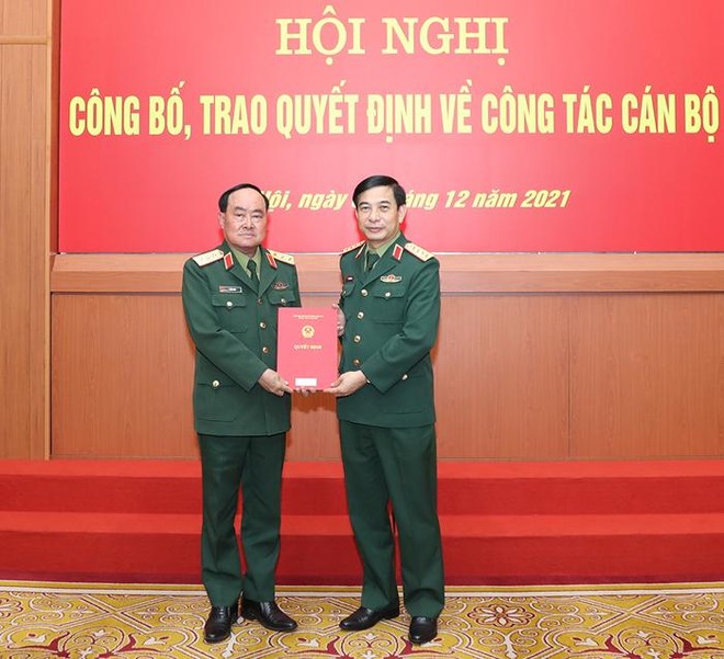 Trao quyết định nghỉ hưu đối với một đại tướng và năm thượng tướng Quân đội nhân dân Việt Nam ảnh 3