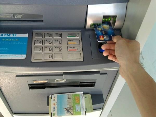Ngân hàng phải đảm bảo hệ thống ATM hoạt động an toàn, thông suốt dịp cuối năm ảnh 1