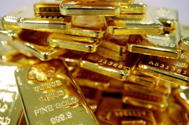 Giá vàng quay đầu giảm sau phiên tăng “nóng” lên sát 62 triệu đồng/lượng ảnh 1