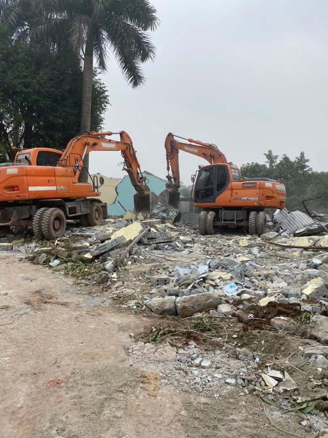 Kiên quyết xử lý vi phạm trật tự xây dựng, đất đai trên địa bàn phường Đồng Mai ảnh 2