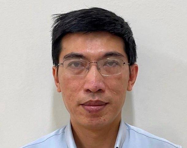 Khởi tố Nguyễn Quang Linh tội nhận hối lộ ảnh 1