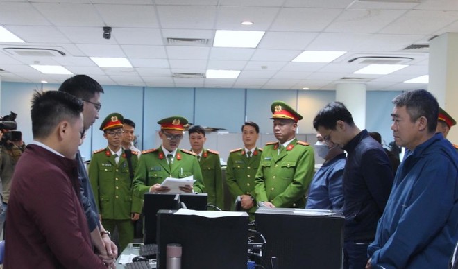 Khám xét tại trụ sở Cục Đăng kiểm Việt Nam ảnh 1