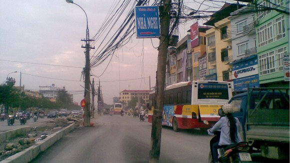 Nghênh ngang cột điện ảnh 1