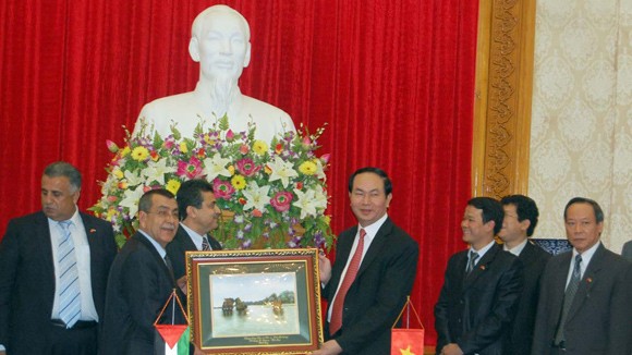 Ký kết biên bản ghi nhớ hợp tác an ninh ảnh 1