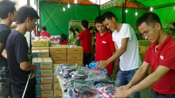 Để người Việt “ưu tiên” hàng Việt ảnh 1