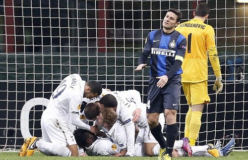 Inter chia tay trong tiếc nuối, Chelsea ngược dòng thành công ảnh 2
