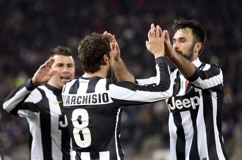 Juventus gia tăng cách biệt với Napoli lên thành 12 điểm ảnh 2