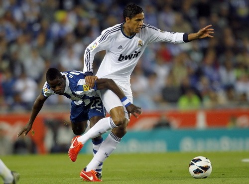 Real Madrid "tạo điều kiện" cho Barcelona sớm vô địch ảnh 1