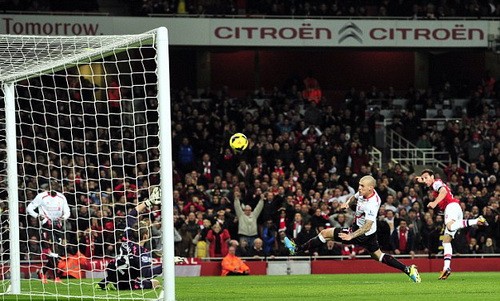 Arsenal dập tắt tham vọng xưng vương của Liverpool ảnh 1