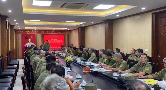 Lực lượng Bảo vệ dân phố tích cực tham gia học tập, làm theo tư tưởng đạo đức Hồ Chí Minh ảnh 2