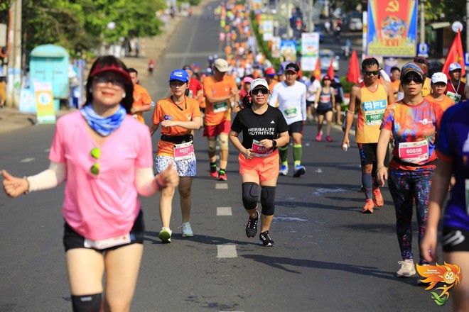 Herbalife Việt Nam hỗ trợ tổ chức Giải Vô địch quốc gia Tiền Phong Marathon 2021 ảnh 1
