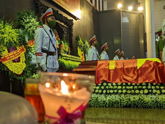 Tang lễ trọng thể 3 Liệt sỹ Công an Hà Nội anh dũng hy sinh vì sự bình yên của Nhân dân ảnh 56