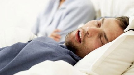 Ngừng thở khi ngủ có thể liên quan với tăng nhãn áp ảnh 1