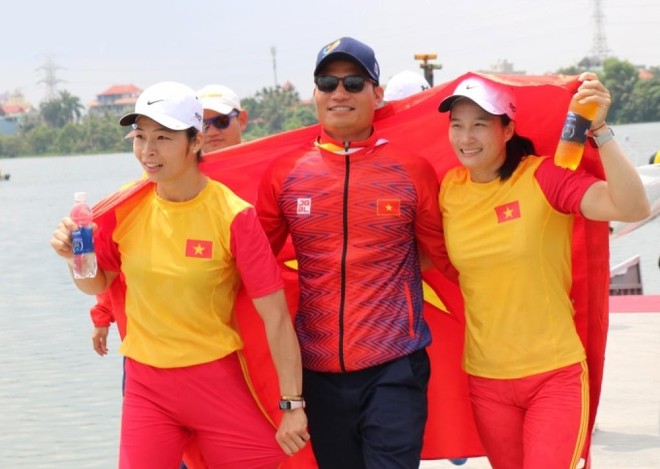 Thêm 2 huy chương Vàng của đội tuyển đua thuyền Việt Nam ảnh 2